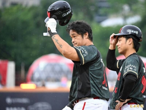 中職》3安3打點破另類紀錄！ 大爆發的林智勝卻傷退