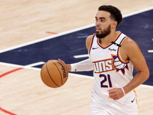 NBA》330萬簽到先發控衛太爽！ 太陽瓊斯初登場就改寫隊史紀錄