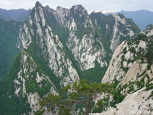世界最危險的五個地方:燃燒的地獄之門