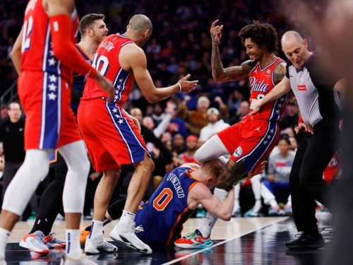 NBA》尼克、七六人差點上演全武行 當事人笑：沒人真的會幹架好嗎？