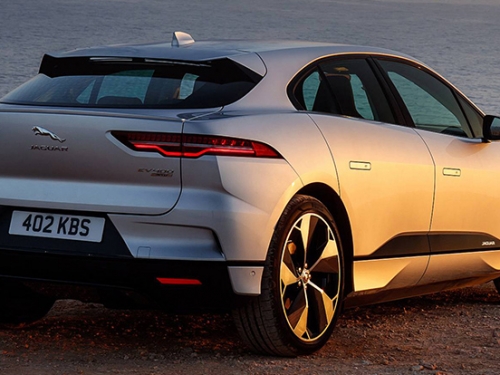 世界年度風雲車出爐！Jaguar 電動跑旅 I-Pace 狂掃三獎項、勇奪風雲車大獎！