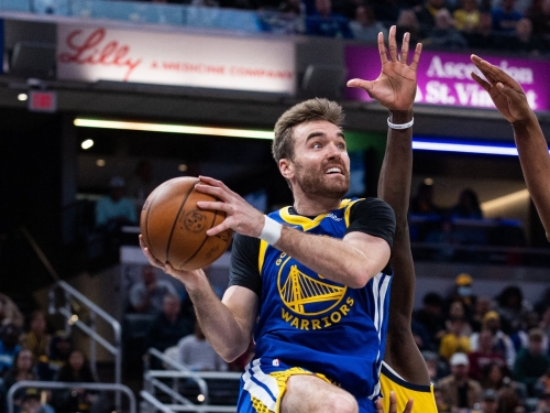 NBA／勇士將前袋棍球巨星合約轉正 獲得出戰季後賽資格