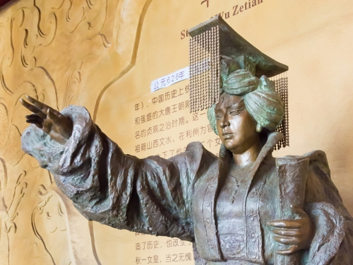 武則天死前為何自降身分 變回皇后合葬唐高宗？