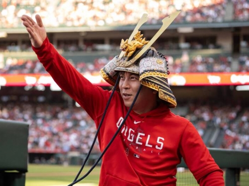MLB》水原一平戴「兜」初體驗 大谷翔平賽後給評價