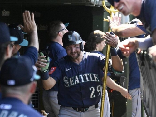 MLB》水手重砲司令塔雙響砲！本季狂炸29轟超越名人堂球星鬼神壯舉