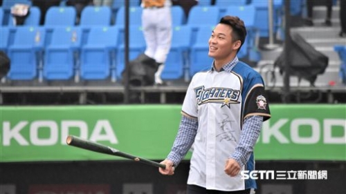 大王棒打運動家！敲長打有打點