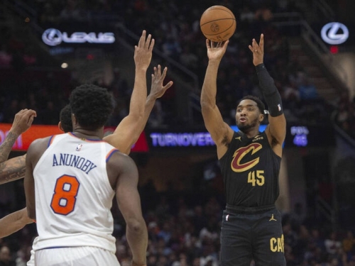 NBA》米契爾上半場轟24分鎖定勝局 騎士痛宰尼克締兩大紀錄