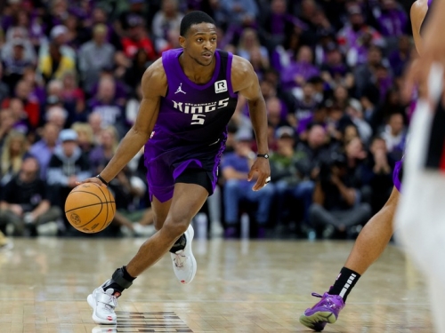 NBA》國王傳出隱憂！明星後衛福克斯自曝帶傷打球