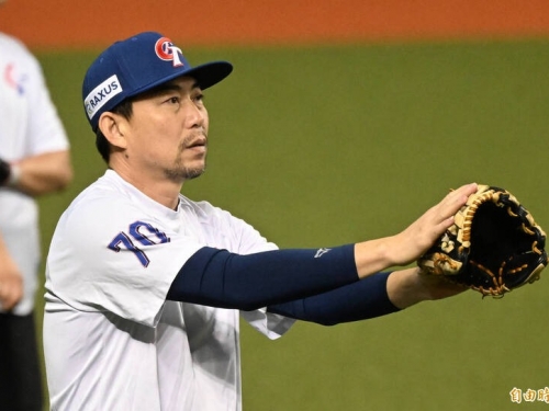 中職》「餅總」今天剛回國 獅隊代理教頭人選尚未出爐