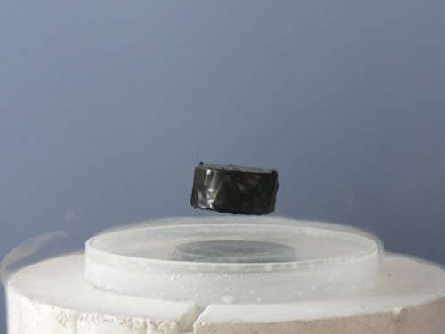 研究觀測到特殊超導材料的量子效應