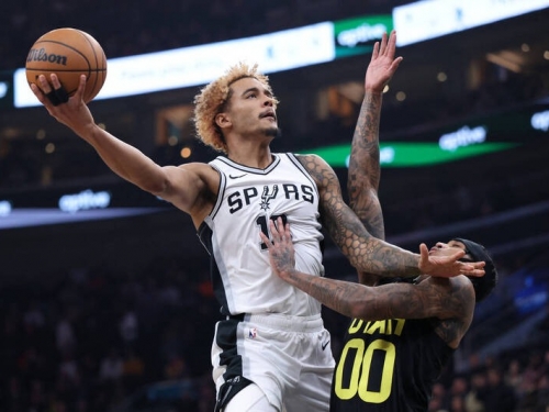 NBA》馬刺屋漏偏逢連夜雨！ 主帥缺陣後主力前鋒骨折也動刀