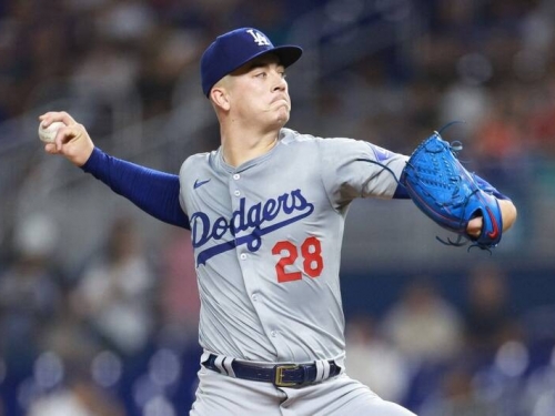 MLB》春訓遭強襲球爆頭！上季防禦率破8的道奇火球男明本季初登板