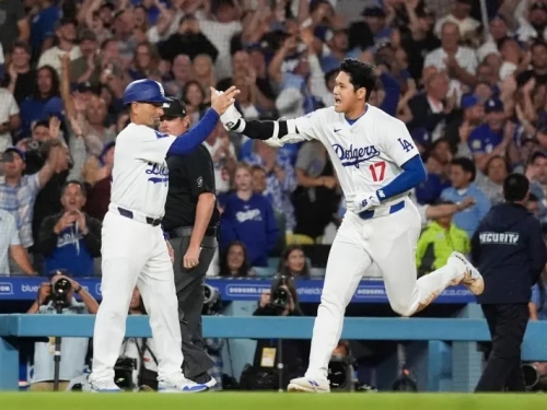 MLB》超暴力打線！大谷翔平核彈頭引爆道奇二度單局四轟　還出現神巧合
