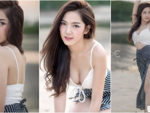 甜美「鄰家妹子」海邊玩耍！「圓潤爆乳」一彎腰就跑出來！被閃到快戀愛啦！