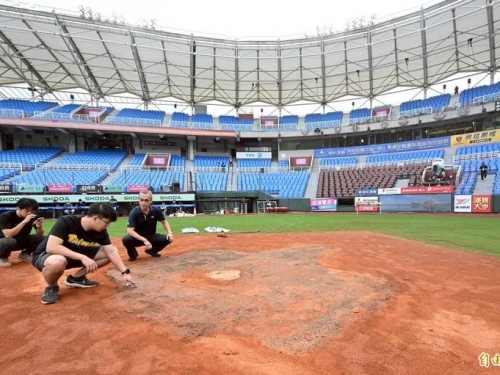 台灣大賽》桃園球場內野沒積水、現場無雨勢 G4應可準時開打