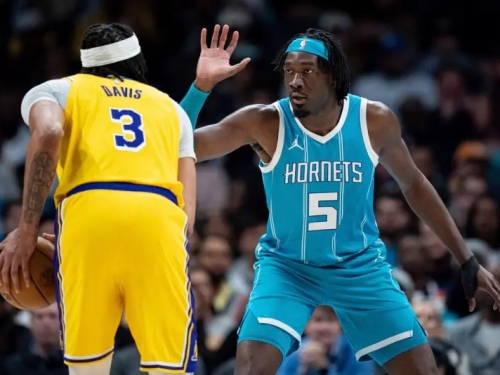 NBA》Mark Williams有多強？讓湖人不惜送「首輪籤」也要得到他