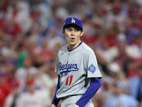MLB季後賽》滿場噓聲完美救火關門！ 道奇守護神佐佐木朗希：我聽不懂英文