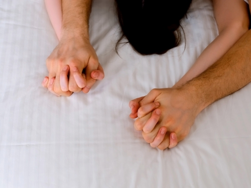 男友愛愛「變超持久」 妹子做到崩潰！揭理想時間