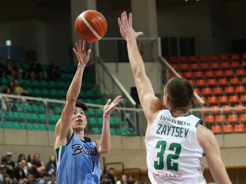 林書緯轟40分新高 「豪哥」林書豪發文道賀