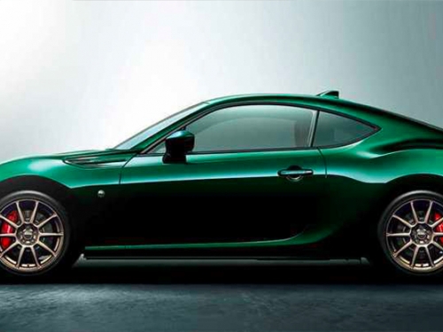 最帥英倫風 86 ？日本悄悄上架限量好料，Toyota 86 推出「British Green」特仕版！