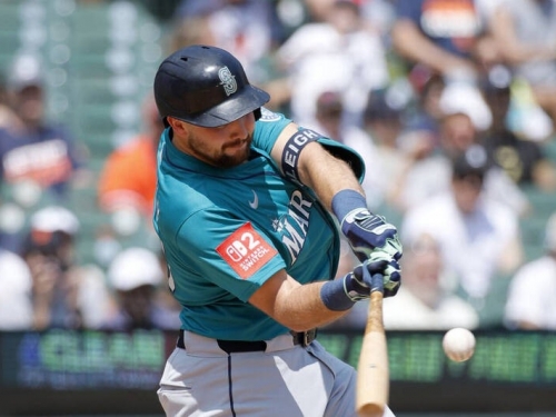 MLB》不給打？水手重砲司令單場獲3保送 無緣挑戰邦茲史上最狂紀錄