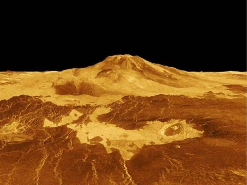 金星可能還「活著」，超過37座火山在活躍，它曾擁有地下海洋