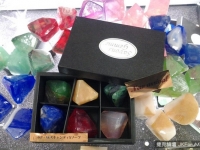 一顆1200的寶石肥皂，把洗澡當拋光嗎