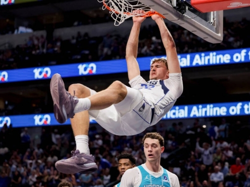 NBA熱身賽》「旗子哥」繳11分 小波爾砍20分率黃蜂擊退獨行俠