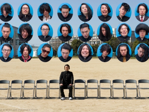 最狂畢業照 25名師生合影 竟是同一個人假扮