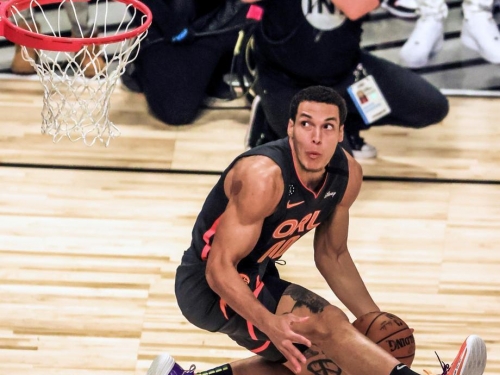 NBA／葛登寫歌諷灌籃9分 韋德幽默以對