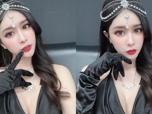 正妹「Dona」美豔公主風好撩人，「白嫩曲線」誘惑到不行！