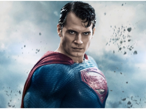 「超人」回歸！亨利卡維爾仍是 DC 宇宙成員　未來有望和《水行俠2》合體演出？