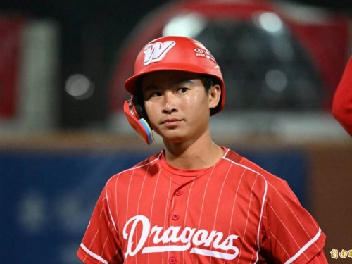 中職》轉隊超火燙！前兄弟4指周委宏連7戰敲安 二軍打擊率高達3成74