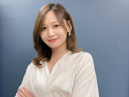 實踐服裝設計系正妹講師「沈靖娟」甜美臉蛋讓人戀愛了