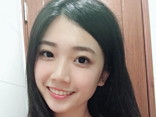 甜美「正妹護理師」笑容就是特效藥　清新女友感讓病患秒戀愛