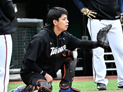 經典賽》12強陪練員變正選！陳重羽生涯首見紀錄加持