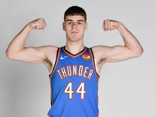 NBA》0出場的冠軍成員 雷霆菜鳥托皮奇又因「蛋疼」趕不上開幕