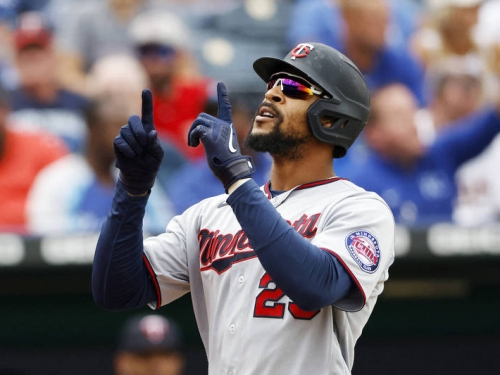 MLB》今年只出賽61場 雙城外野手獲7年27億延長合約