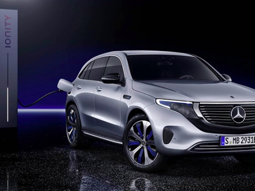 賓士首款純電車登場！德國車壇巨頭正式發表Mercedes-Benz EQC