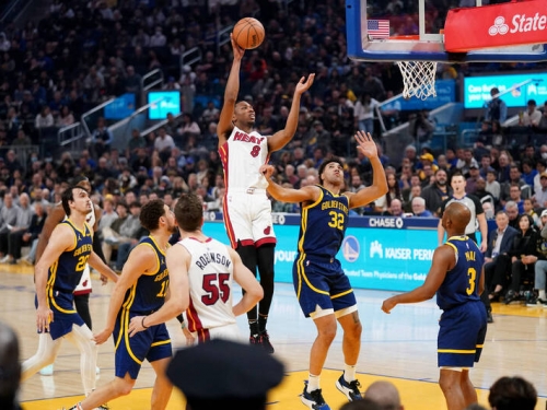 NBA》敗給缺少巴特勒等數名主力的熱火 勇士新人點出對手特質