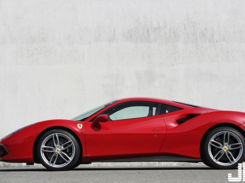 一個超跑品牌一年最多能賣到多少輛？讓Ferrari用去年成績告訴你