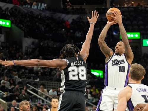 NBA》現役第6人！ 國王德羅森加入2萬4千分俱樂部成員