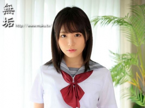 曾是無垢美少女！她決定8月退出事務所休業去！