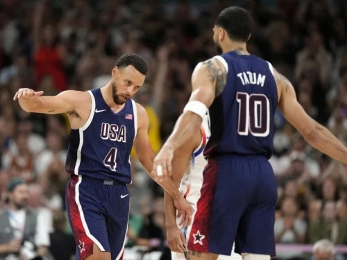 奧運男籃》柯瑞寫NBA史上第5人紀錄 泰托姆比肩喬丹、詹皇