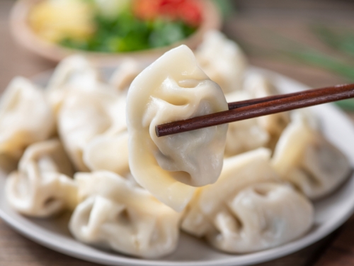 水餃1煮法皮不破「Q彈多汁」內行讚：比水煮好吃太多