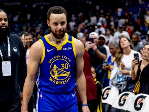 NBA》柯瑞傷癒復出助隊擊敗鵜鶘 柯爾：他看起來就是我們熟悉的樣子