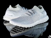 「鞋神」再進化！UltraBOOST UncagedLTD首創color BOOST