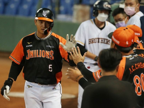 郭阜林全壘打 統一獅連13場開轟追平紀錄
