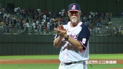 中信兄弟未與史耐德續約 伯納接任